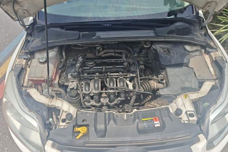 Used Ford Focus 2012 Hatchback 1.6L Automatic Comfort Model Engine Bay