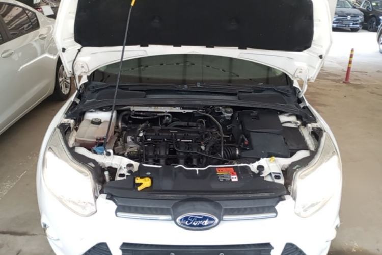 Used Ford Focus 2012 Hatchback 1.6L Automatic Fashion Edition Engine Bay