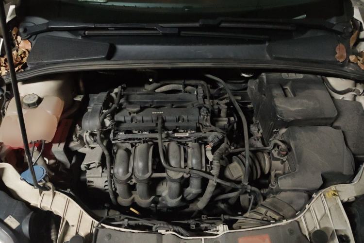 Used Ford Focus 2012 Hatchback 1.6L Manual Comfort Model Engine Bay