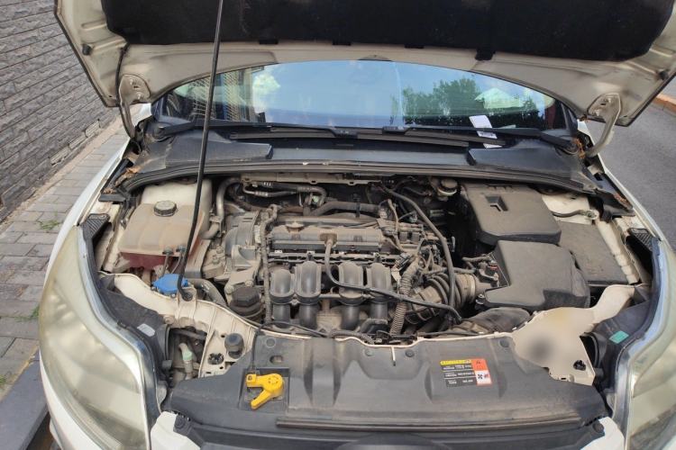 Used Ford Focus 2012 Hatchback 1.6L Automatic Fashion Edition Engine Bay