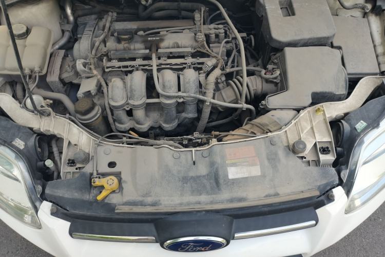 Used Ford Focus 2012 Hatchback 1.6L Automatic Fashion Edition Engine Bay