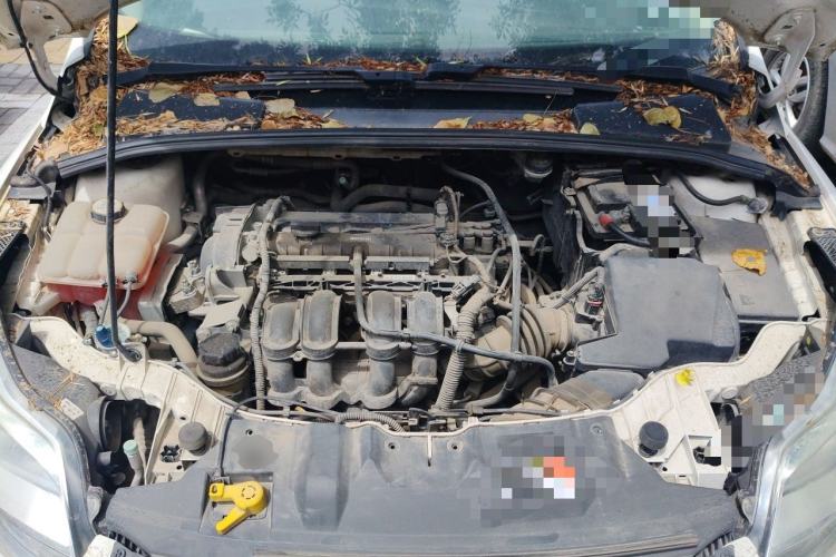 Used Ford Focus 2012 Hatchback 1.6L Automatic Fashion Edition Engine Bay