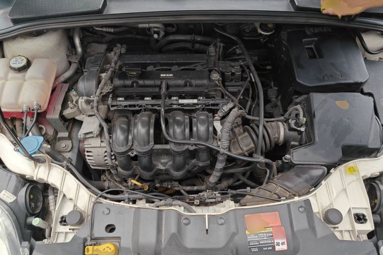 Used Ford Focus 2012 Sedan 1.6L Manual Comfort Model Engine Bay
