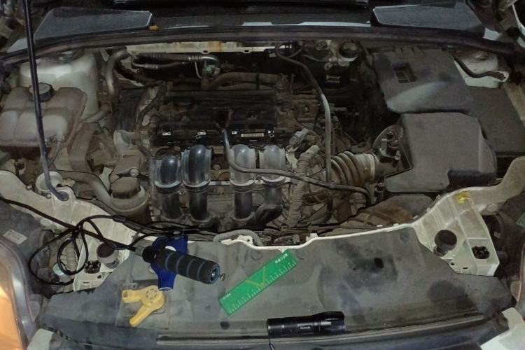 Used Ford Focus 2012 Sedan 1.6L Automatic Fashion Edition Engine Bay