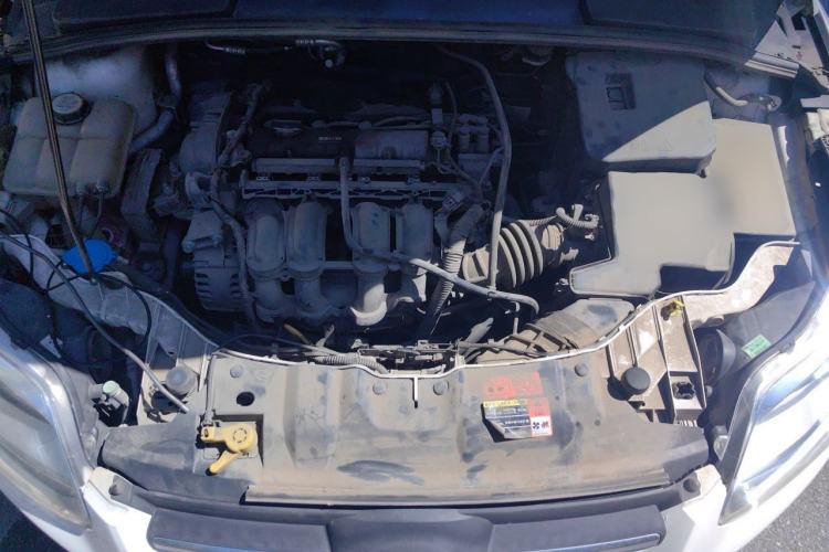 Used Ford Focus 2012 Sedan 1.6L Manual Fashion Edition Engine Bay