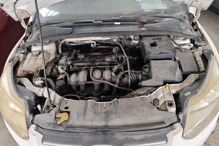 Used Ford Focus 2012 Sedan 1.6L Automatic Comfort Model Engine Bay