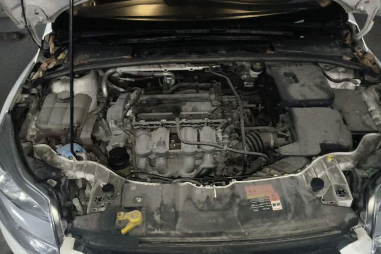 Used Ford Focus 2012 Hatchback 1.6L Automatic Fashion Edition Engine Bay