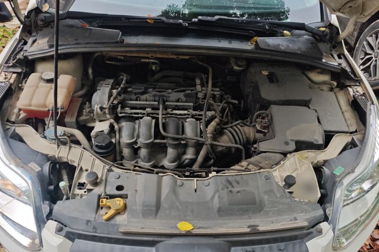 Used Ford Focus 2012 Hatchback 1.6L Automatic Comfort Model Engine Bay