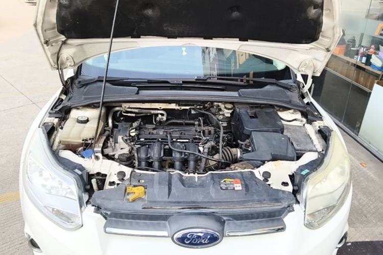 Used Ford Focus 2012 Hatchback 1.6L Automatic Fashion Edition Engine Bay
