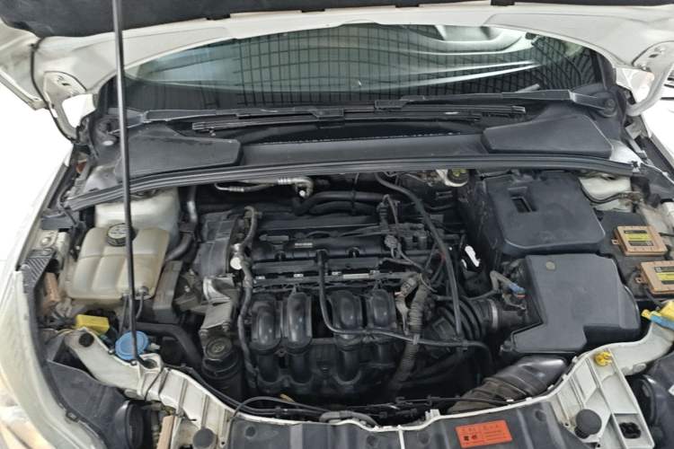 Used Ford Focus 2012 Hatchback 1.6L Automatic Comfort Model Engine Bay
