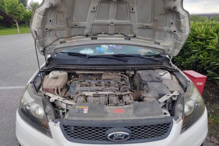 Used Ford Focus 2012 Hatchback Classic 1.8L Automatic Base Model Engine Bay