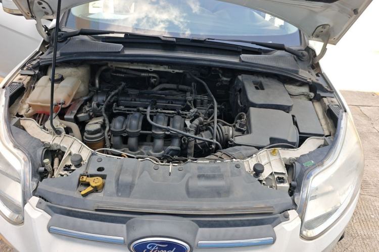 Used Ford Focus 2012 Hatchback 1.6L Automatic Comfort Model Engine Bay