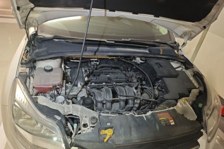 Used Ford Focus 2012 Hatchback 1.6L Automatic Comfort Model Engine Bay