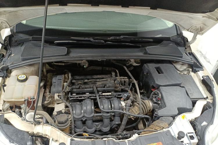Used Ford Focus 2012 Sedan 1.6L Automatic Comfort Model Engine Bay
