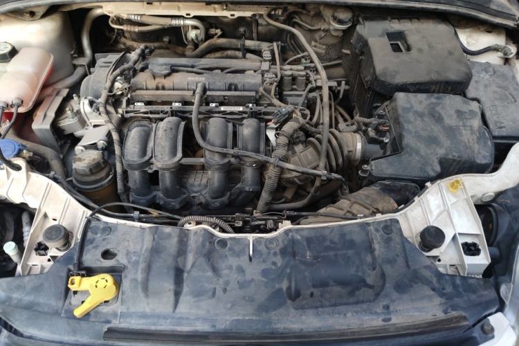 Used Ford Focus 2012 Sedan 1.6L Automatic Comfort Model Engine Bay
