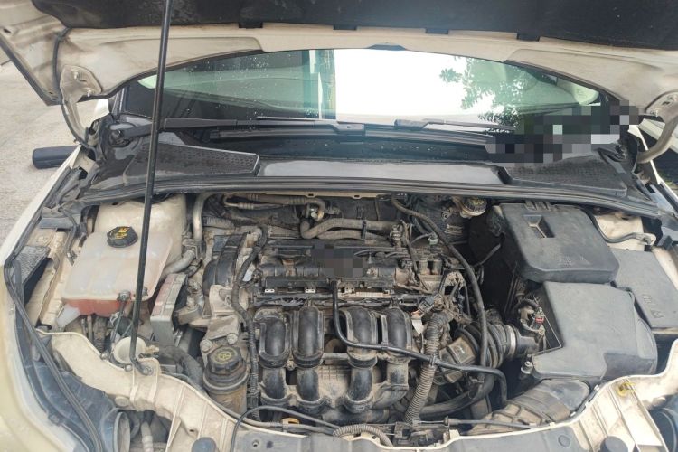 Used Ford Focus 2012 Hatchback 1.6L Automatic Fashion Edition Engine Bay