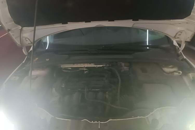 Used Ford Focus 2012 Sedan 1.6L Manual Comfort Model Engine Bay