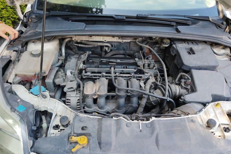 Used Ford Focus 2012 Sedan 1.6L Manual Comfort Model Engine Bay