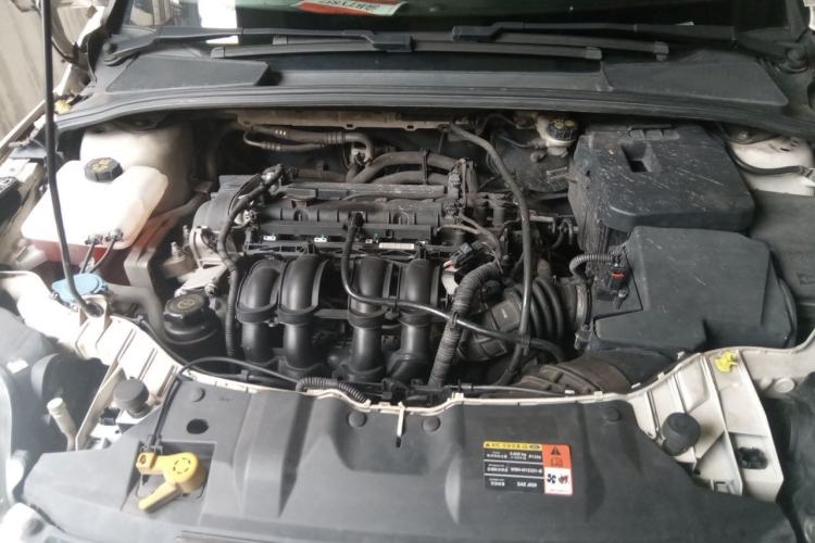 Used Ford Focus 2012 Hatchback 1.6L Automatic Fashion Edition Engine Bay