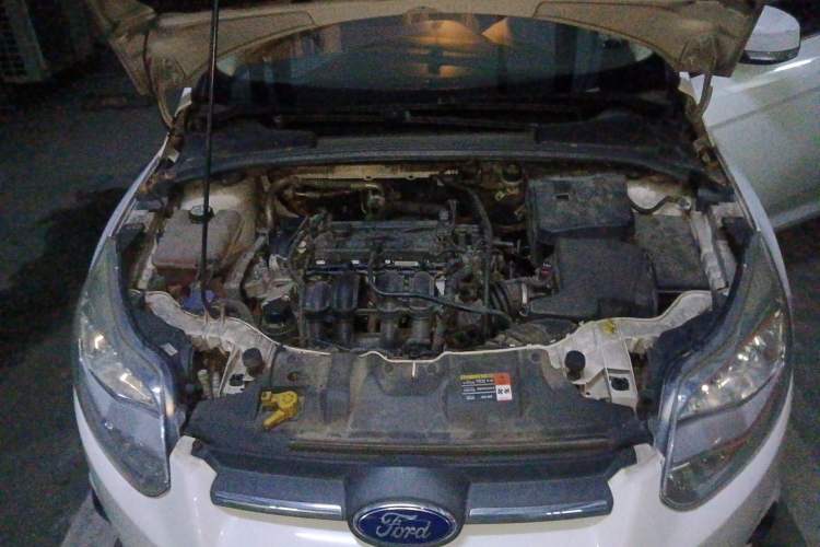 Used Ford Focus 2012 Sedan 1.6L Automatic Comfort Model Engine Bay