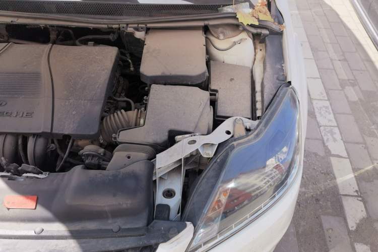Used Ford Focus 2012 Hatchback Classic 1.8L Manual Base Model Engine Bay Left