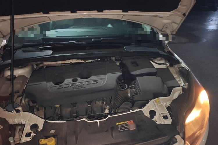 Used Ford Focus 2012 Hatchback 2.0L Automatic Luxury Sport Model Engine Bay Left