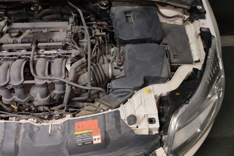 Used Ford Focus 2012 Hatchback 1.6L Automatic Comfort Model Engine Bay Left