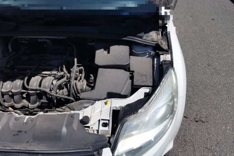 Used Ford Focus 2012 Sedan 1.6L Automatic Fashion Edition Engine Bay Left