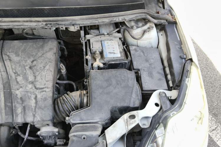 Used Ford Focus 2012 Hatchback Classic 1.8L Automatic Base Model Engine Bay Left