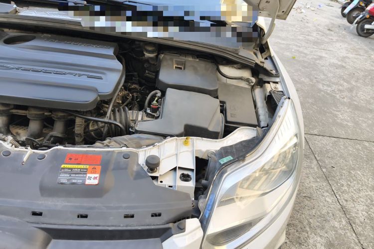 Used Ford Focus 2012 Sedan 1.6L Automatic Fashion Edition Engine Bay Left