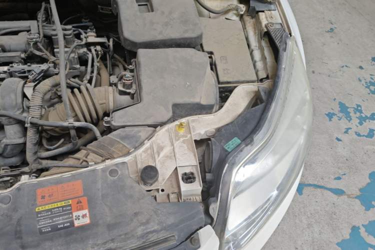 Used Ford Focus 2012 Hatchback 1.6L Automatic Fashion Edition Engine Bay Left