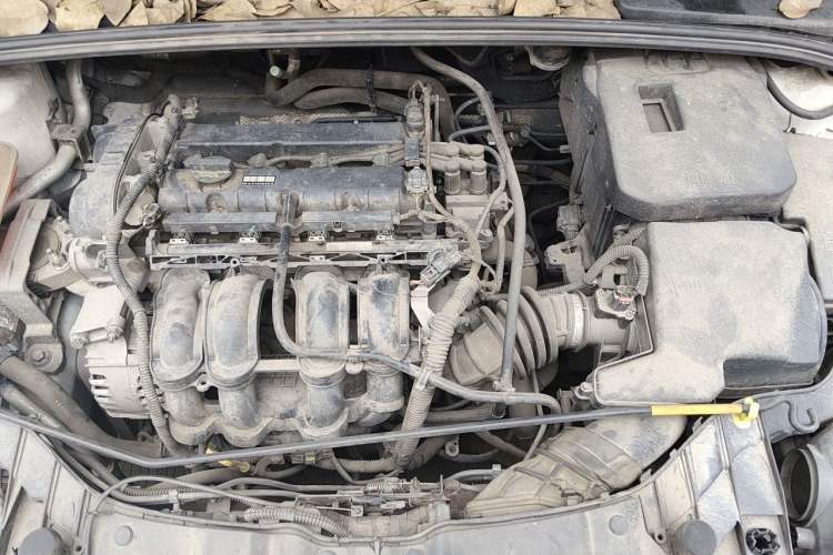 Used Ford Focus 2012 Sedan 1.6L Manual Comfort Model Engine Bay Left