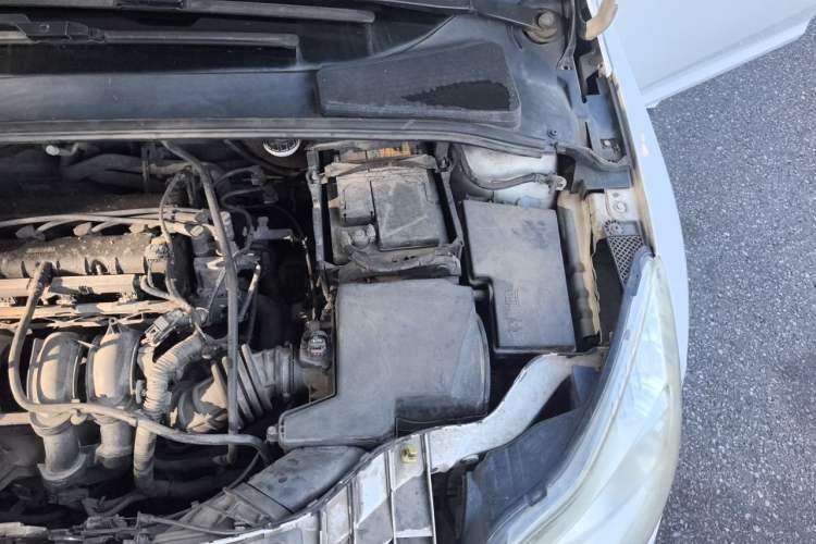 Used Ford Focus 2012 Hatchback 1.6L Automatic Fashion Edition Engine Bay Left