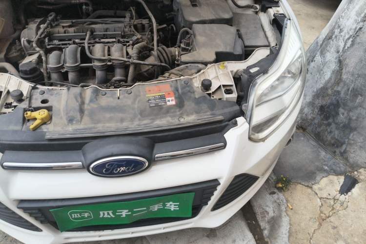 Used Ford Focus 2012 Sedan 1.6L Automatic Fashion Edition Engine Bay Left