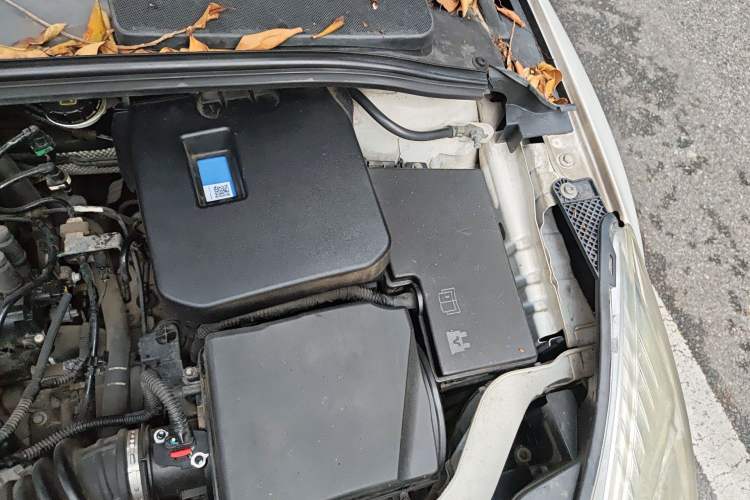 Used Ford Focus 2012 Sedan 1.6L Automatic Comfort Model Engine Bay Left