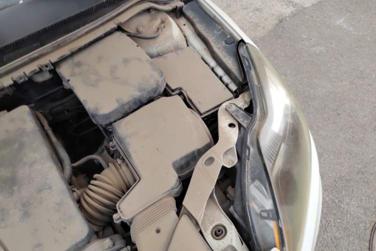 Used Ford Focus 2012 Hatchback Classic 1.8L Manual Fashion Edition Engine Bay Left