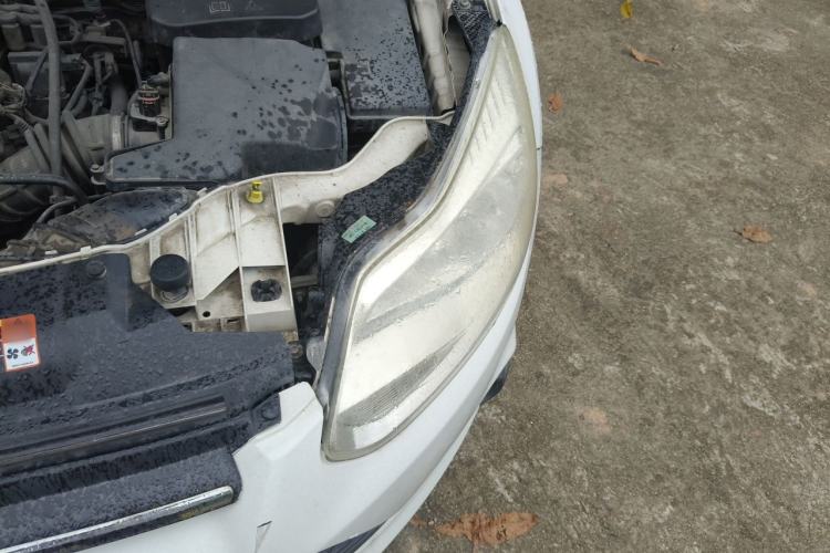 Used Ford Focus 2012 Hatchback 1.6L Automatic Comfort Model Engine Bay Left