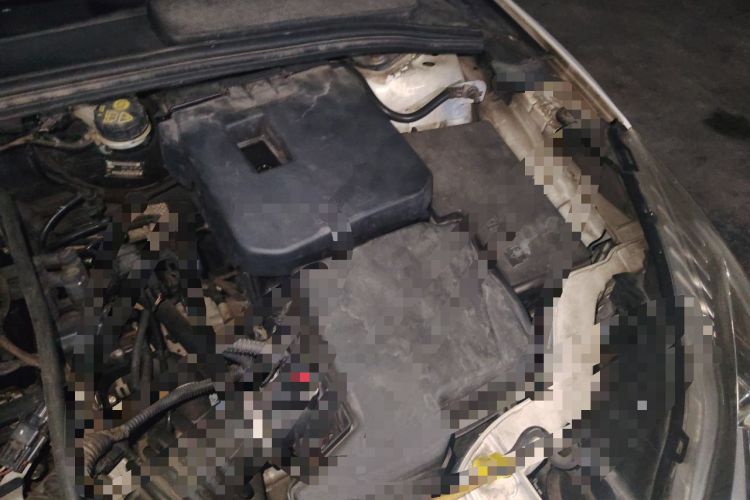 Used Ford Focus 2012 Hatchback 1.6L Automatic Fashion Edition Engine Bay Left