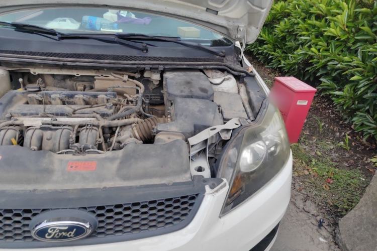 Used Ford Focus 2012 Hatchback Classic 1.8L Automatic Base Model Engine Bay Left