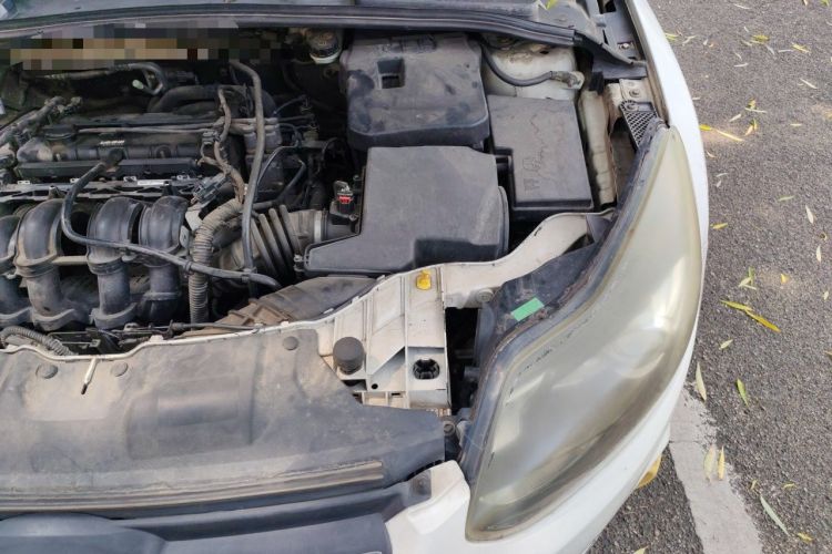 Used Ford Focus 2012 Sedan 1.6L Automatic Fashion Edition Engine Bay Left