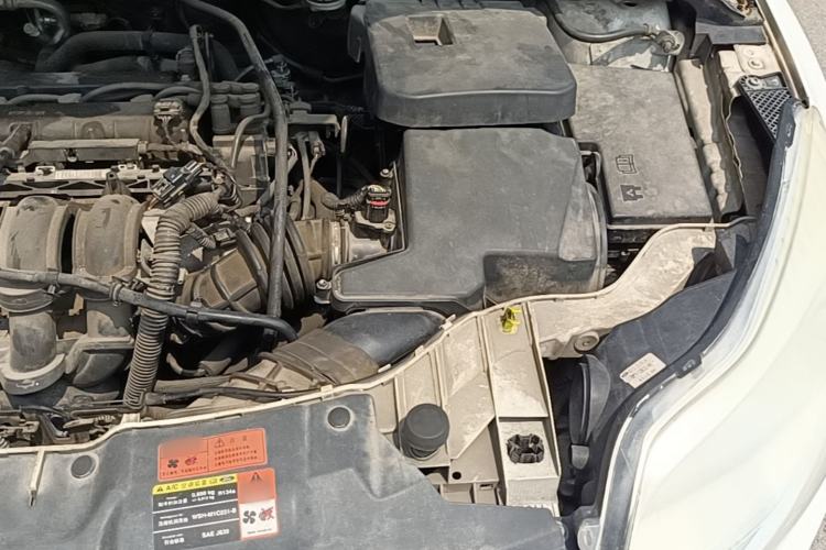 Used Ford Focus 2012 Hatchback 1.6L Automatic Comfort Model Engine Bay Left