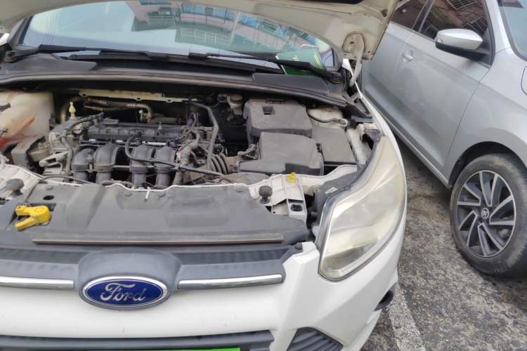 Used Ford Focus 2012 Hatchback 1.6L Manual Comfort Model Engine Bay Left