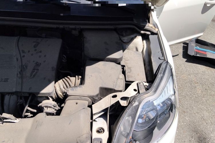 Used Ford Focus 2012 Hatchback Classic 1.8L Automatic Base Model Engine Bay Left