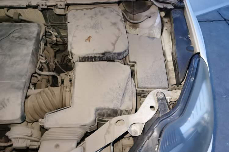 Used Ford Focus 2012 Hatchback Classic 1.8L Automatic Base Model Engine Bay Left
