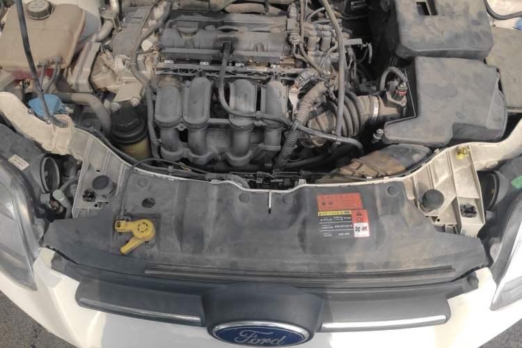 Used Ford Focus 2012 Sedan 1.6L Automatic Comfort Model Engine Bay