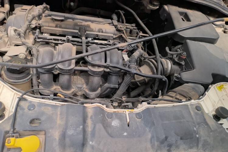 Used Ford Focus 2012 Hatchback 1.6L Automatic Comfort Model Engine Bay