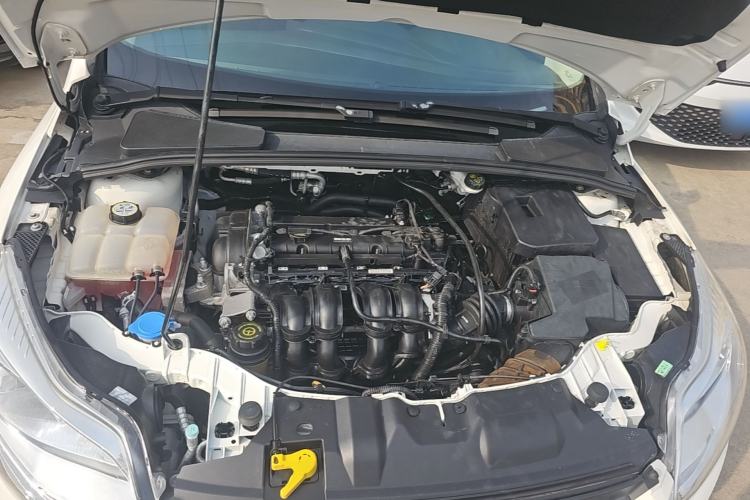 Used Ford Focus 2012 Hatchback 1.6L Automatic Comfort Model Engine Bay