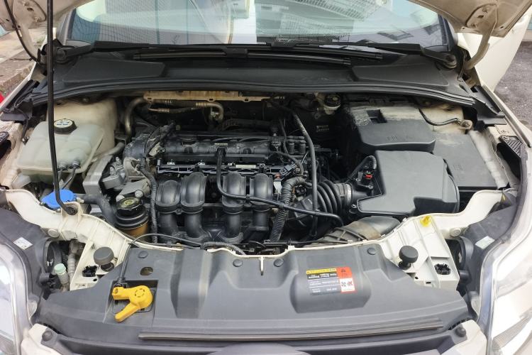 Used Ford Focus 2012 Hatchback 1.6L Automatic Fashion Edition Engine Bay