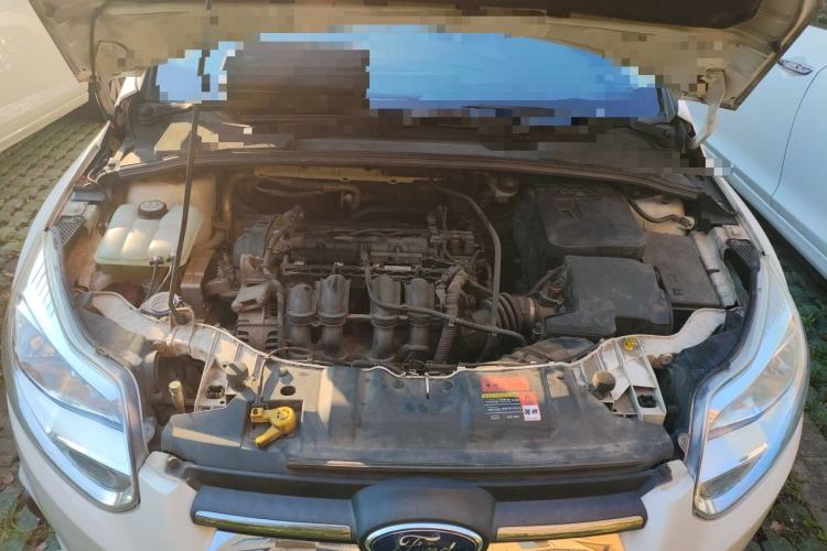 Used Ford Focus 2012 Hatchback 1.6L Manual Comfort Model Engine Bay