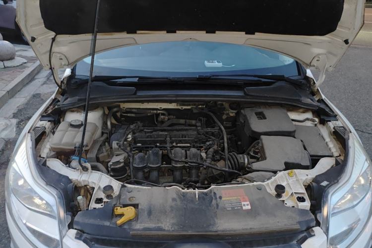 Used Ford Focus 2012 Hatchback 1.6L Automatic Comfort Model Engine Bay